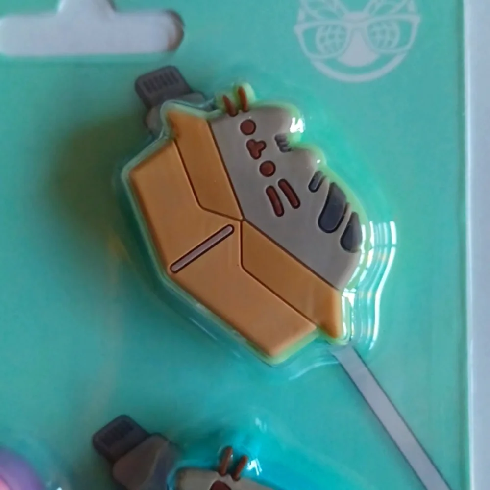 Pusheen cable end protectors BNIB VHTF RARE